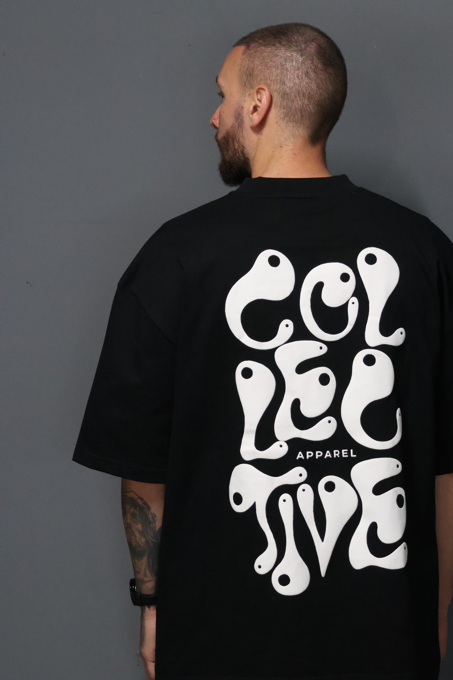 S1 - OVERSIZED TEE (BLACK)